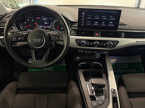 Audi A4 10 of 23
