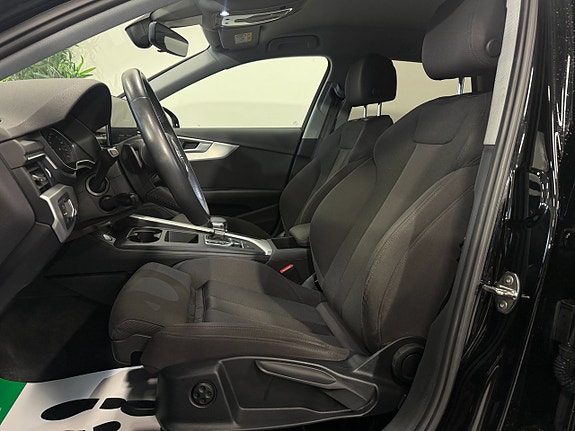 Audi A4 8 of 23