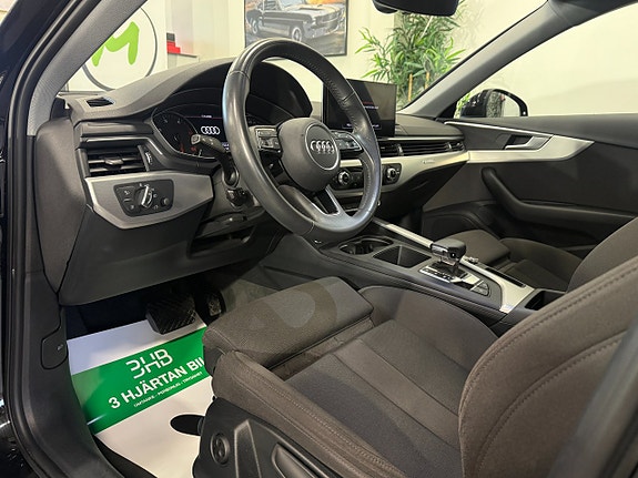 Audi A4 9 of 23