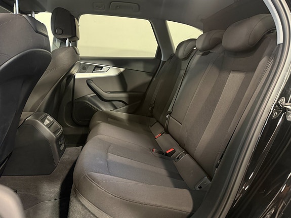 Audi A4 20 of 23