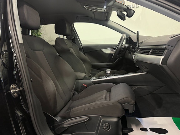 Audi A4 19 of 23