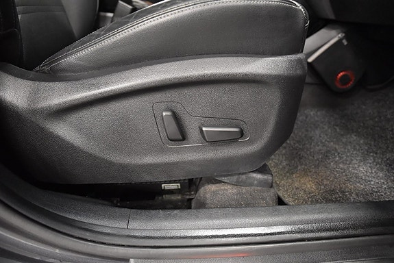 Kia Sorento 16 of 29