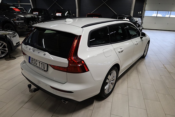 Volvo V60 6 of 16