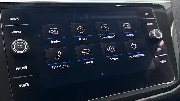 Volkswagen Tiguan 16 of 21