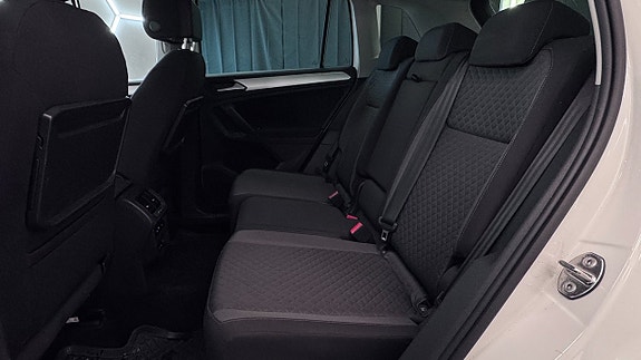 Volkswagen Tiguan 9 of 21