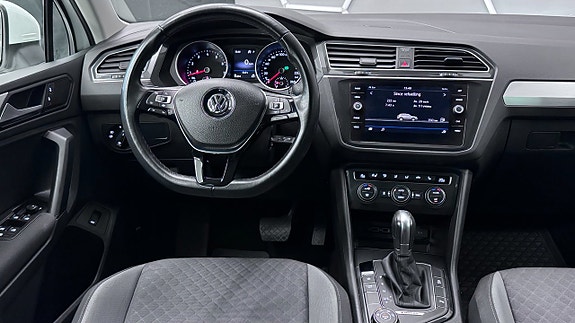 Volkswagen Tiguan 11 of 21