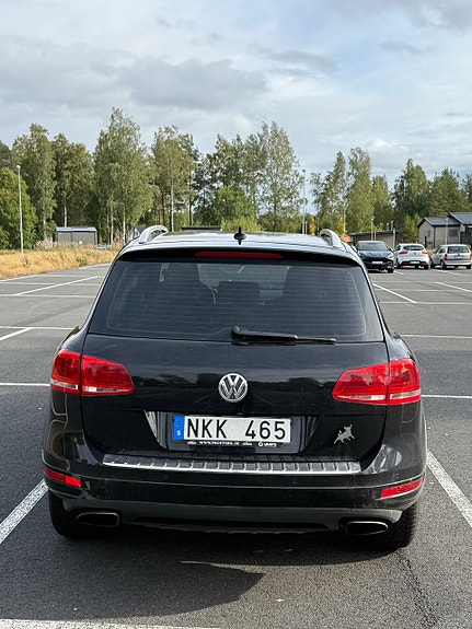 Volkswagen Touareg 5 of 7