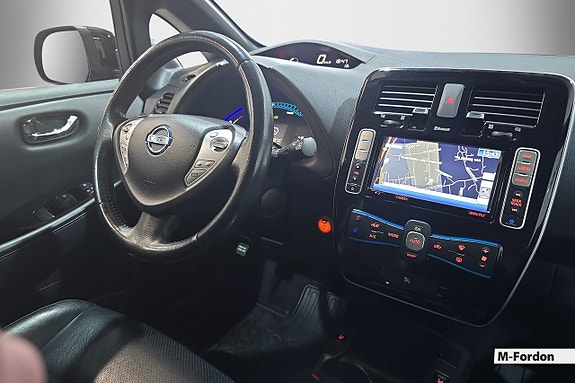 Nissan Leaf 15 of 18