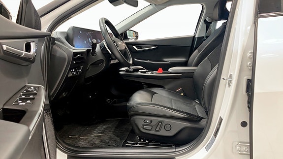 Kia EV6 9 of 12