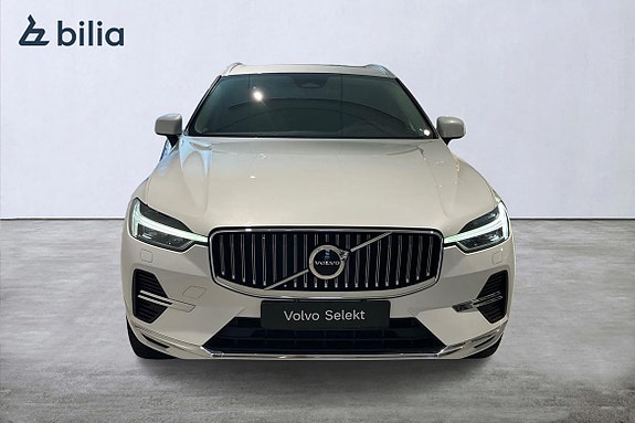 Volvo XC60 6 of 16