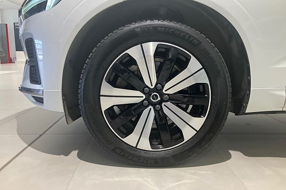 Volvo XC60 14 of 16