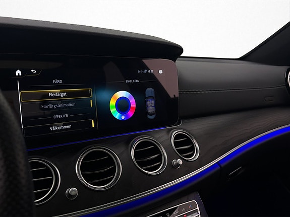 Mercedes-Benz E220 24 of 30
