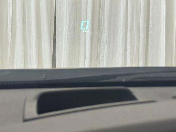 Toyota Prius Plug-in Hybrid 15 of 17