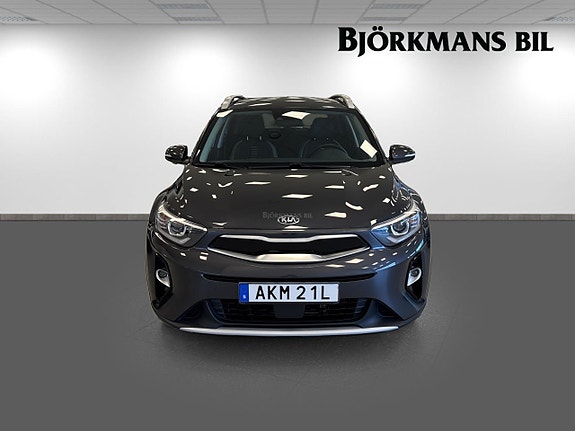 Kia Stonic 2 of 16