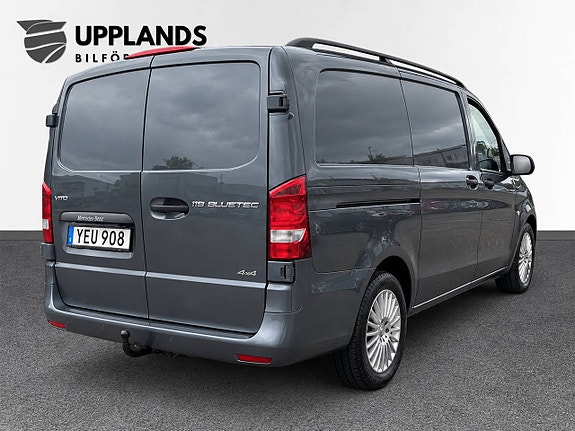 Mercedes-Benz Vito 119 3 of 12