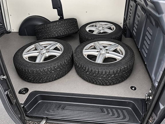 Mercedes-Benz Vito 119 11 of 12
