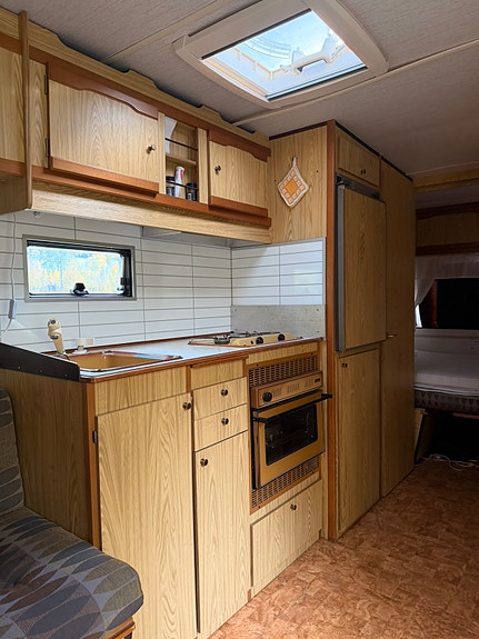 Cabby 562 DLX 3 of 5