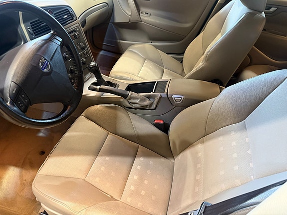Volvo S60 9 of 11