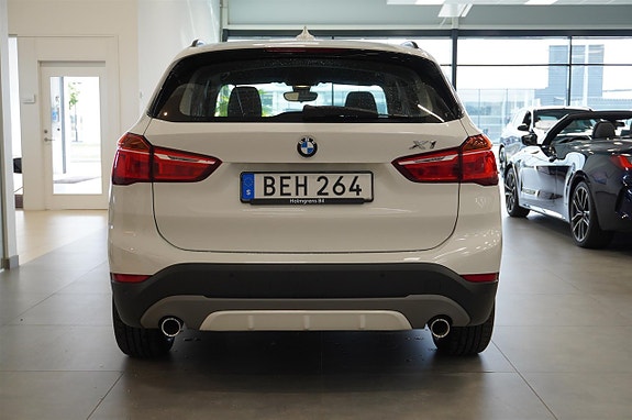 BMW X1 12 of 13