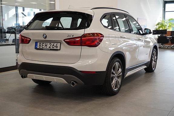 BMW X1 13 of 13