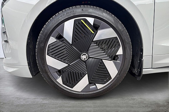 Skoda Enyaq Coupe RS 18 of 18
