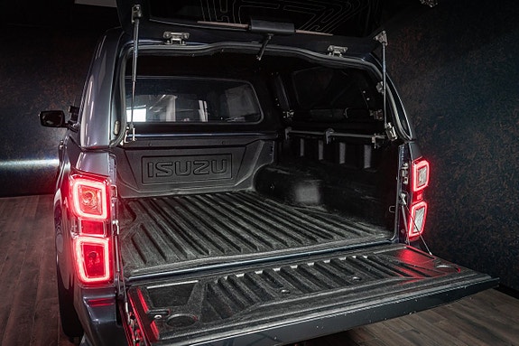 Isuzu D-max 12 of 28