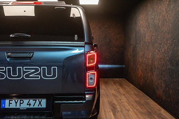 Isuzu D-max 10 of 28