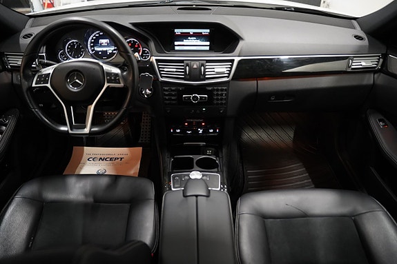 Mercedes-Benz E220 9 of 19
