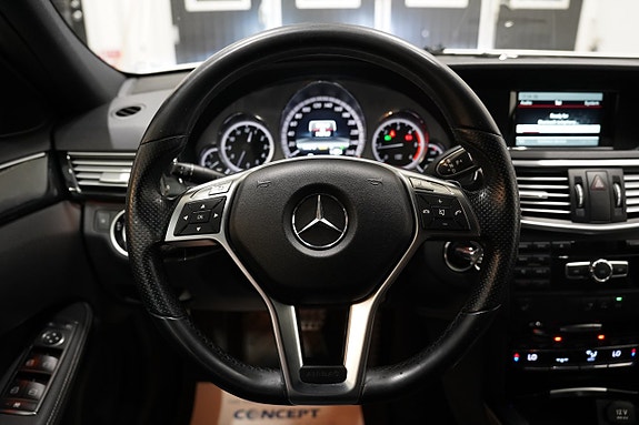 Mercedes-Benz E220 10 of 19