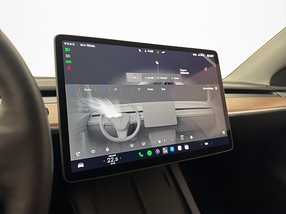 Tesla Model Y 25 of 30