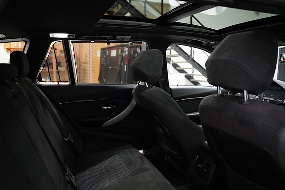 BMW 320d 23 of 27