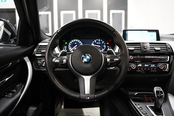 BMW 320d 14 of 27