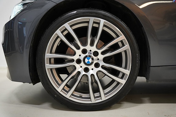 BMW 320d 3 of 27