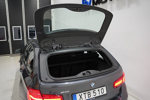 BMW 320d 24 of 27