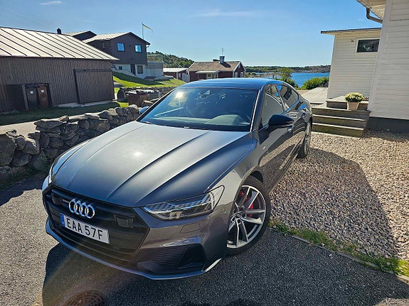 Audi A7 2 of 10