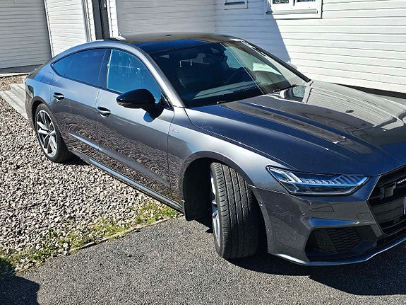 Audi A7 4 of 10