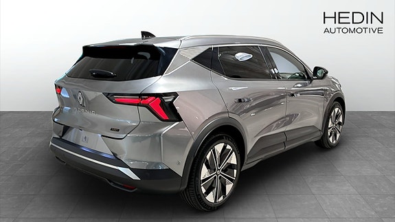 Renault Scenic E-Tech 2 of 12