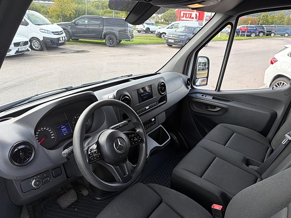 Mercedes-Benz Sprinter 314 9 of 14
