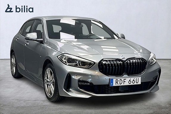 BMW 118i 2 of 13