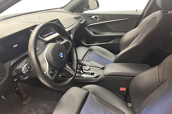 BMW 118i 9 of 13