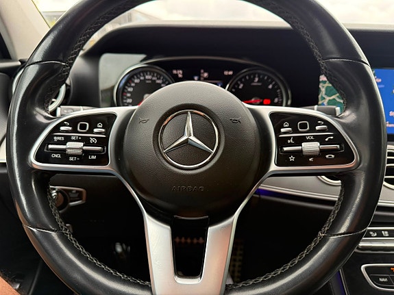 Mercedes-Benz E200 d 13 of 21