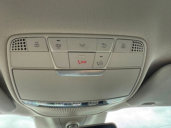 Mercedes-Benz E200 d 21 of 21