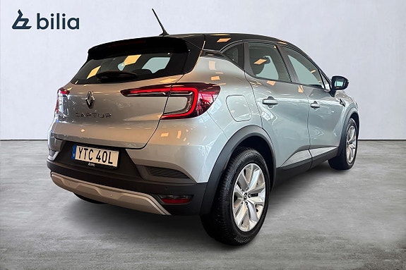 Renault Captur 19 of 21