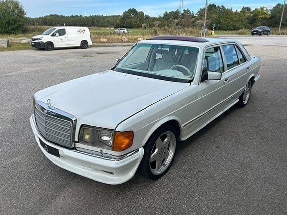 Mercedes-Benz SLC250 d 3 of 30