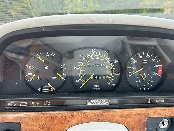 Mercedes-Benz SLC250 d 10 of 30