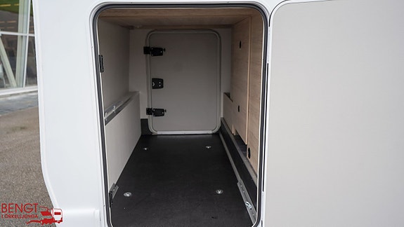 Weinsberg CaraCompact EDITION [PEPPER] 600 MEG 3 of 21