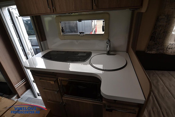 Kabe TM C 740 13 of 17