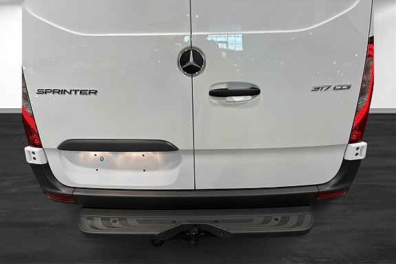 Mercedes-Benz Sprinter 317 9 of 20