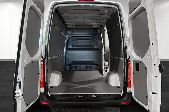Mercedes-Benz Sprinter 317 7 of 20