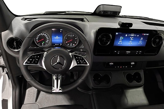 Mercedes-Benz Sprinter 317 12 of 20